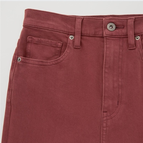 Uniqlo Tapered Ankle Jeans Maroon Size 8 / 30” EUC - Picture 5 of 10